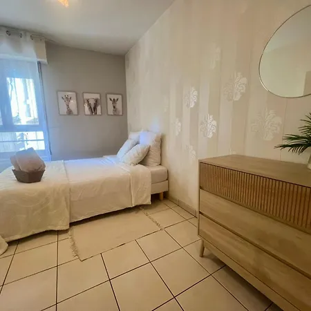 The Calm Of The Center - Apartment
